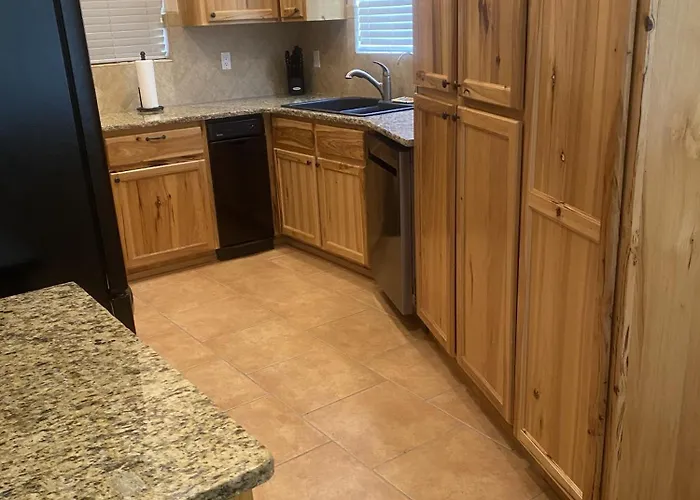 Shoshone Lower Unit With And Pool Views *